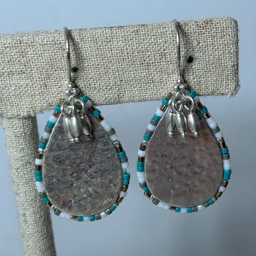 Stella&Dot’s Sterling Silver and Bead Drop Earring - like new/display only